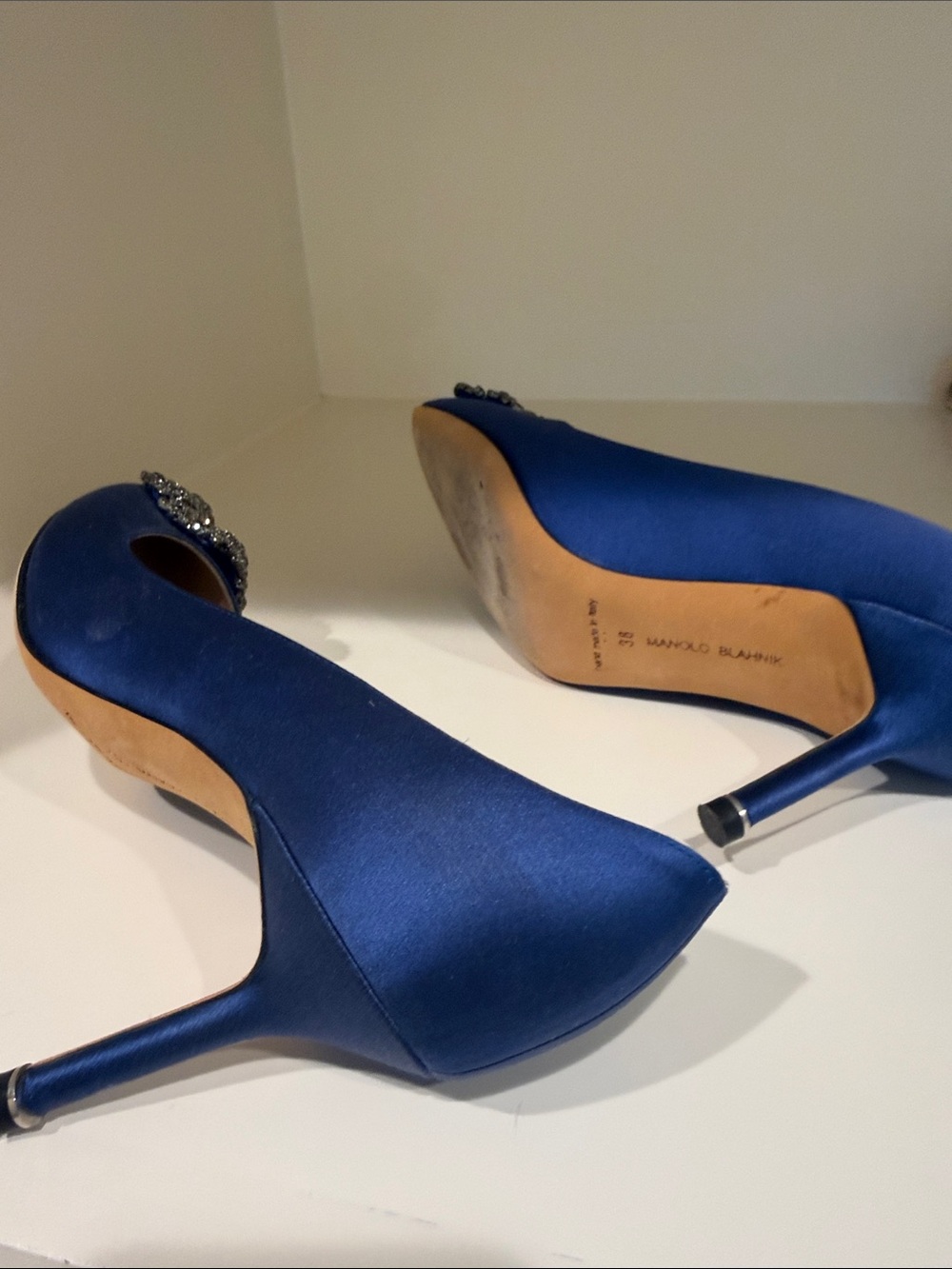 Manolo Blahnik Royal Blue Satin Crystal-Embellished Pointed-Toe Pumps - Picture 6 of 11